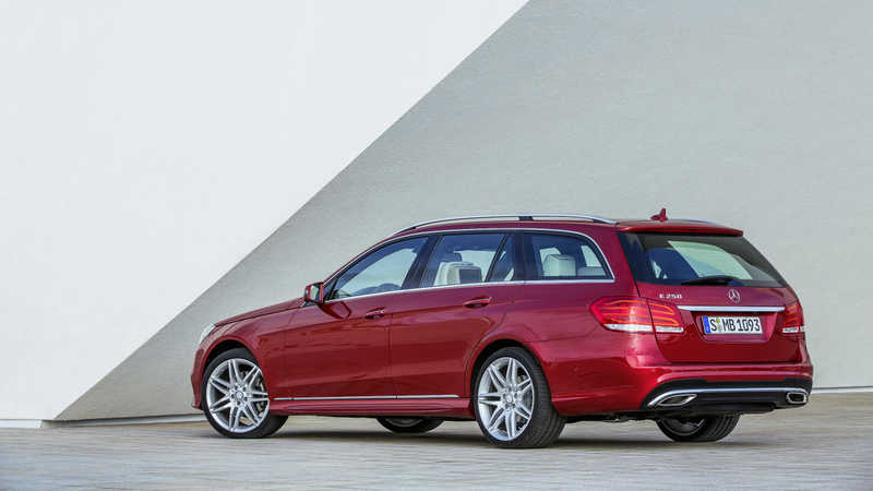 Illustration for article titled 2014 Mercedes-Benz E-Class: It's Official, And It Comes With A Clock
